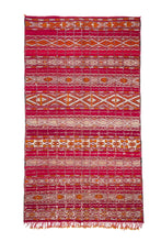 Load image into Gallery viewer, Rent Moroccan Kilim Rug #875