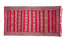 Load image into Gallery viewer, Rent Moroccan Kilim Rug #892

