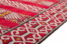 Load image into Gallery viewer, Rent Moroccan Kilim Rug #892

