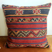 Load image into Gallery viewer, Berber Wool Pillow - Vintage Moroccan Floor Cushion VKFP073
