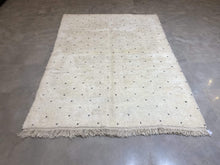 Load image into Gallery viewer, Moroccan Berber Rug - Beni Ouarain 13
