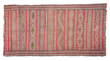 Load image into Gallery viewer, Rent Moroccan Kilim Rug #827
