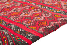 Load image into Gallery viewer, Rent Moroccan Kilim Rug #833
