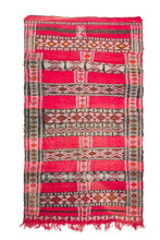 Load image into Gallery viewer, Rent Moroccan Kilim Rug #834
