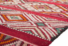 Load image into Gallery viewer, Rent Moroccan Kilim Rug #839
