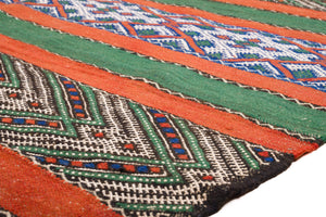 Rent Moroccan Kilim Rug #840