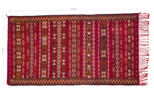 Load image into Gallery viewer, Rent Moroccan Kilim Rug #854
