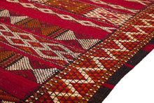 Load image into Gallery viewer, Rent Moroccan Kilim Rug #854
