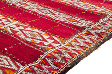 Load image into Gallery viewer, Rent Moroccan Kilim Rug #856

