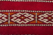 Load image into Gallery viewer, Rent Moroccan Kilim Rug #858
