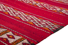 Load image into Gallery viewer, Rent Moroccan Kilim Rug #870
