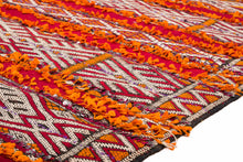 Load image into Gallery viewer, Rent Moroccan Kilim Rug #877
