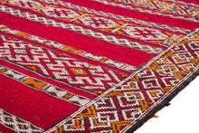 Load image into Gallery viewer, Rent Moroccan Kilim Rug #880

