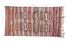 Load image into Gallery viewer, Rent Moroccan Kilim Rug #890
