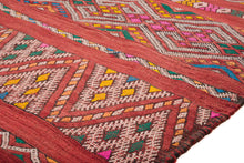 Load image into Gallery viewer, Rent Moroccan Kilim Rug #893
