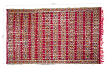 Load image into Gallery viewer, Rent Moroccan Kilim Rug #895
