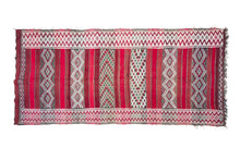 Load image into Gallery viewer, Rent Moroccan Kilim Rug #900
