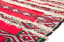 Load image into Gallery viewer, Rent Moroccan Kilim Rug #906

