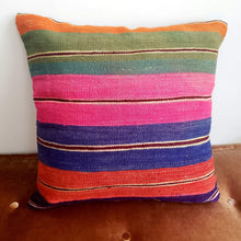 Load image into Gallery viewer, Berber Wool Pillow - Vintage Moroccan Floor Cushion VKFP062
