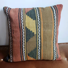 Load image into Gallery viewer, Berber Wool Pillow - Vintage Moroccan Floor Cushion VKFP068
