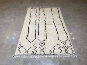 Moroccan Berber Rug - Beni Ouarain 16