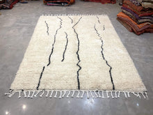 Load image into Gallery viewer, Moroccan Berber Rug - Beni Ouarain 2

