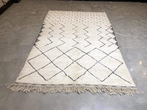 Moroccan Berber Rug - Beni Ouarain 8