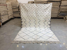 Load image into Gallery viewer, Moroccan Berber Rug - Beni Ouarain 8
