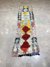 Load image into Gallery viewer, Moroccan Berber Rug - Boucherouite vintage 11
