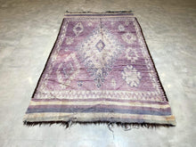 Load image into Gallery viewer, Moroccan Berber Rug - Vintage Rug 2
