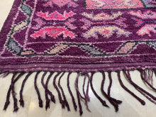 Load image into Gallery viewer, Moroccan Berber Rug - Vintage Rug 9
